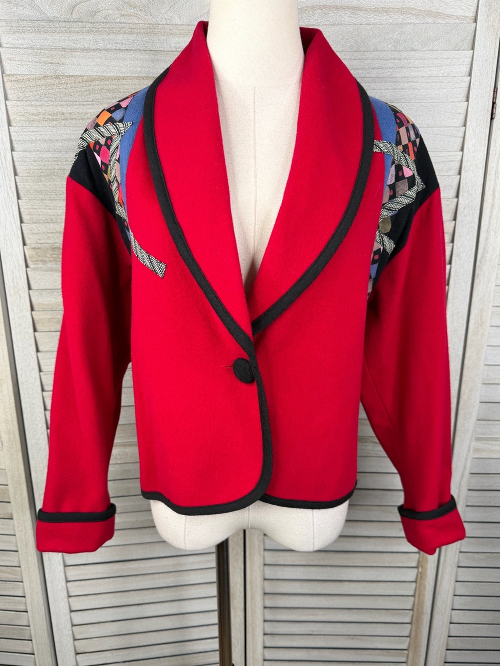 CANVASBACKS (Lutton & Horsfield) Vintage 80's Wool Jacket Red/Geo Patchwork-XS